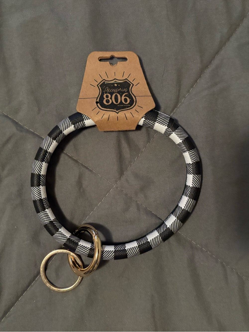 Buffalo check key chain 🖤